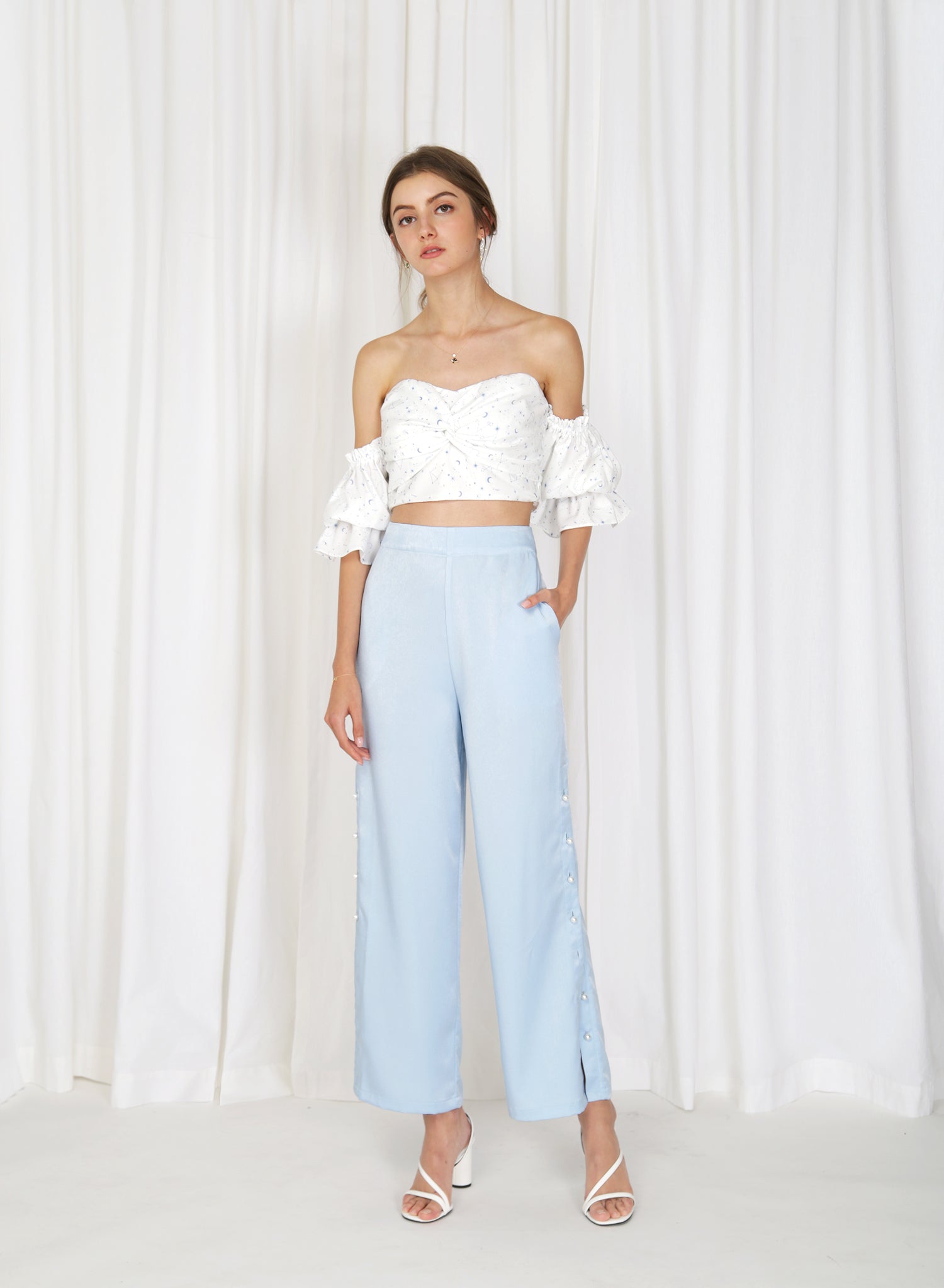 Moray Pearl Button Sides Pants (Sky)