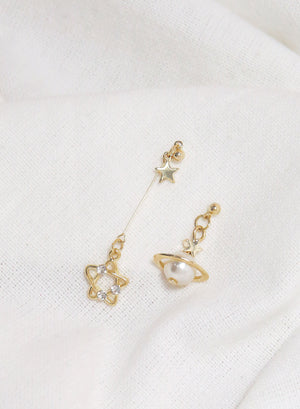 Pearly Astra Stardrop Earrings